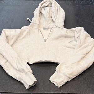 TNA Cropped Half-Zip Hoodie in Light grey